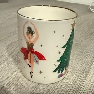 NWOT Elegant Mug with Gold Handle